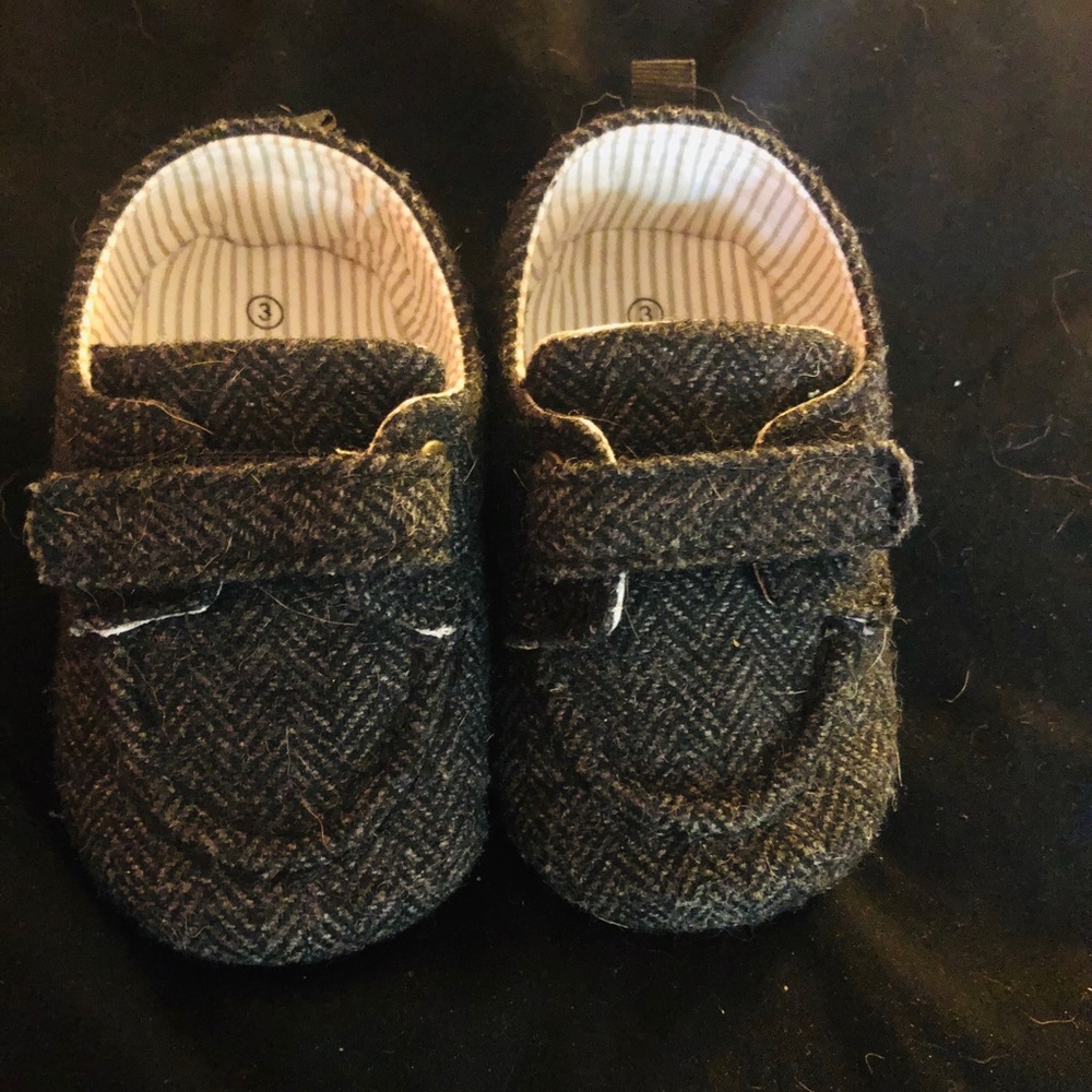 Baby boy’s tweed loafers